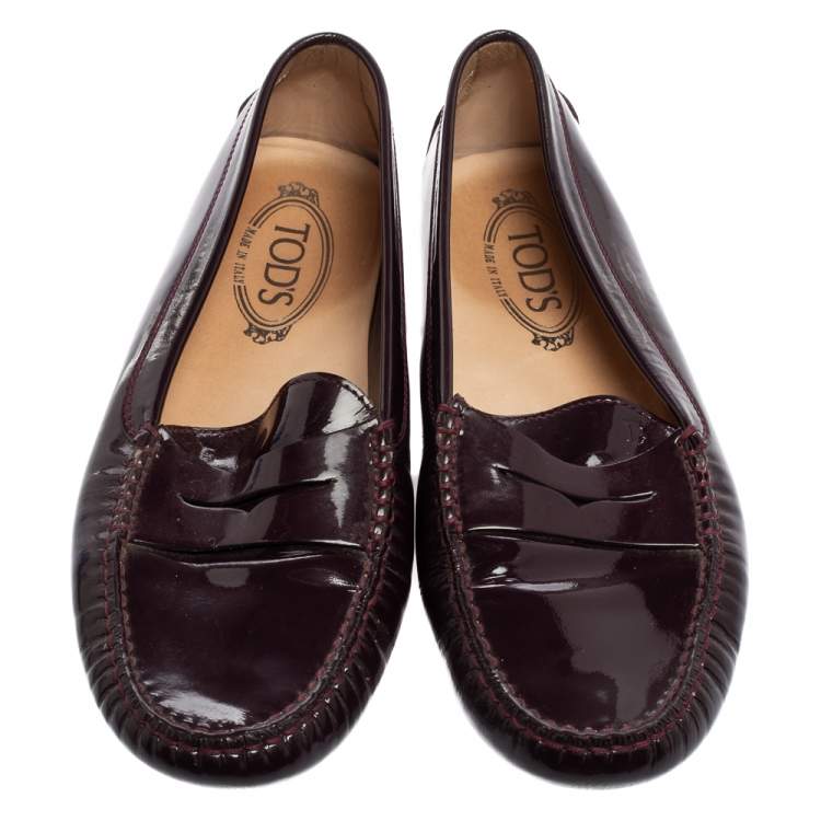 Pre Owned Tod's Burgundy Patent Leather Penny Loafers  Size 39.5