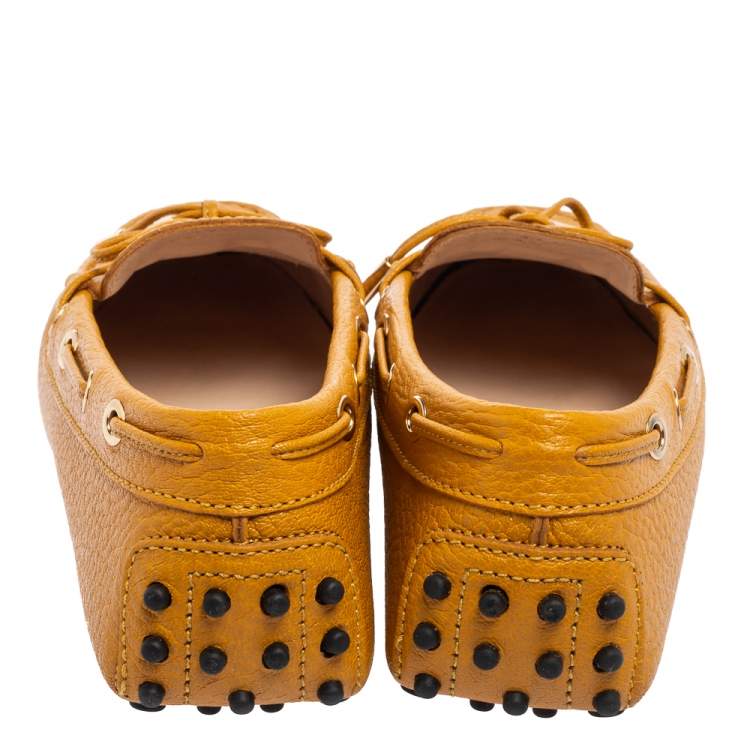 Pre Owned Tod's Tan Leather Bow Driver Loafers Size 37.5