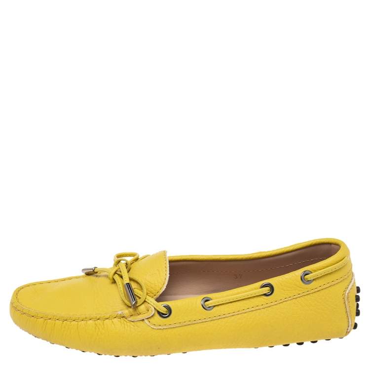 Pre Owned Tod's Yellow Leather Bow Driver Loafers Size 37