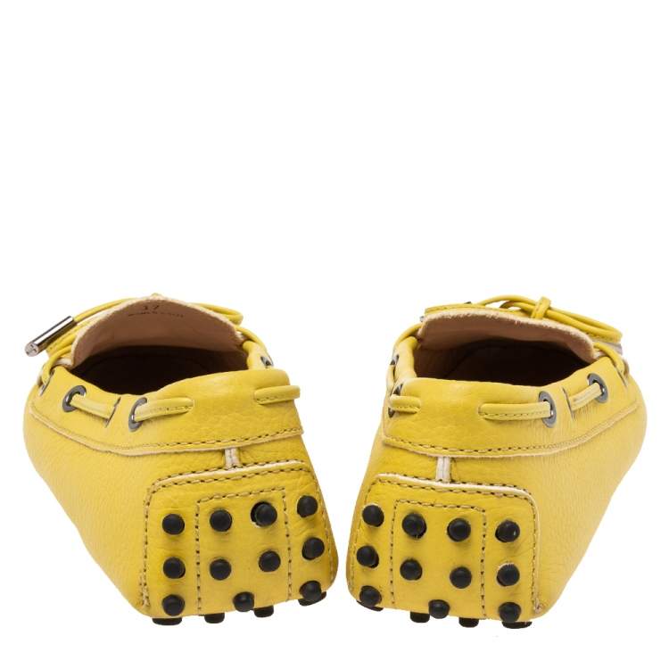 Pre Owned Tod's Yellow Leather Bow Driver Loafers Size 37