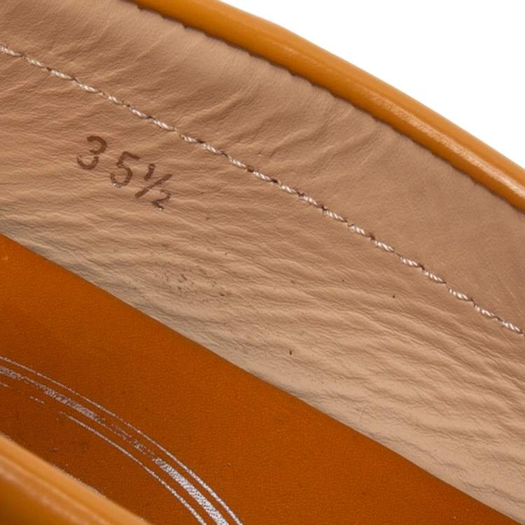 Pre Owned Tod's Light Brown Patent Leather Bow  Loafers  Size 35.5
