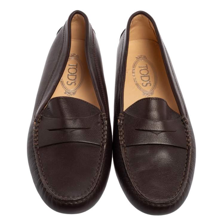 Pre Owned Tod's Dark Brown Leather Slip On Loafers Size 40
