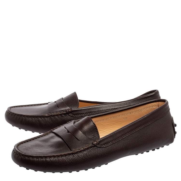 Pre Owned Tod's Dark Brown Leather Slip On Loafers Size 40