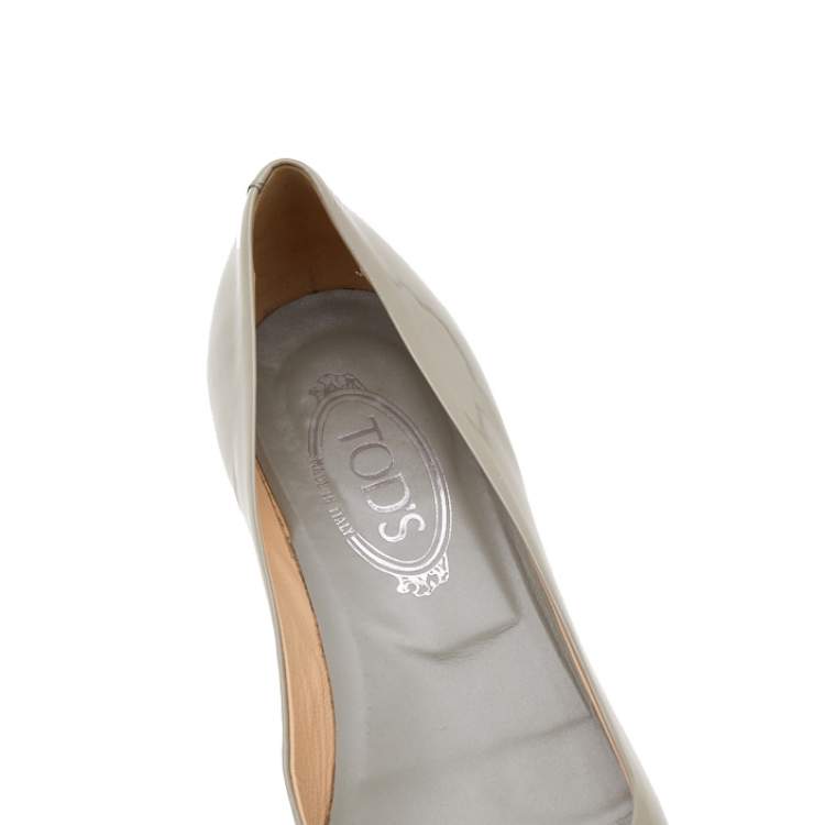 Pre Owned Tod's Grey Patent Leather Wedge Pumps Size 41