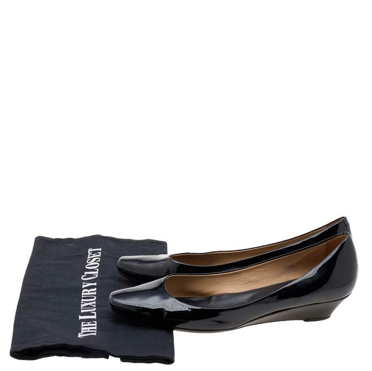 Pre Owned Tod's Black Patent Leather Wedge Pumps Size 38.5