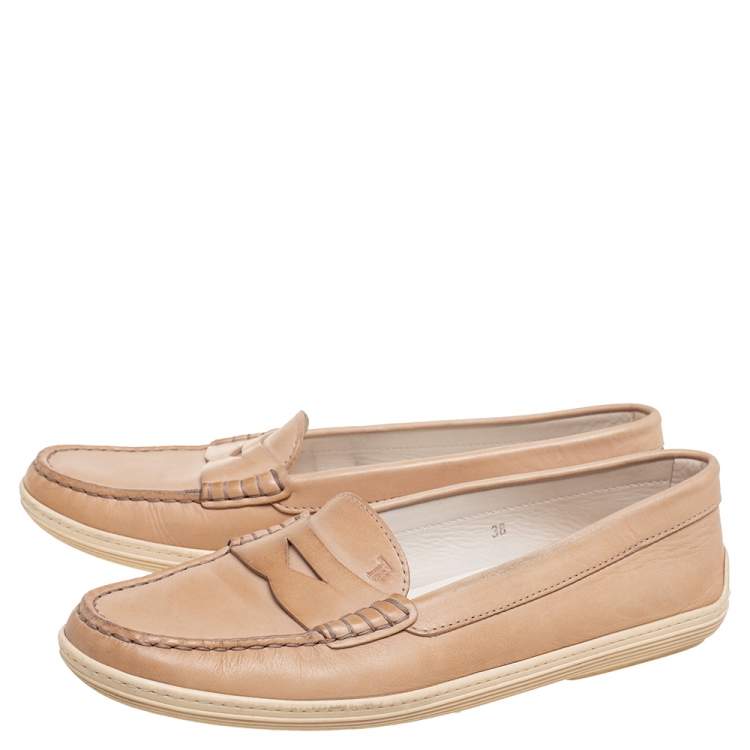 مملوكة مسبقًا Tod's Beige Leather Penny Loafers Size 38