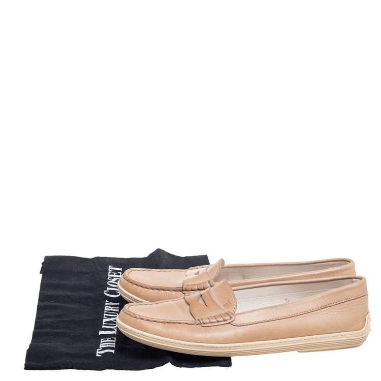 مملوكة مسبقًا Tod's Beige Leather Penny Loafers Size 38