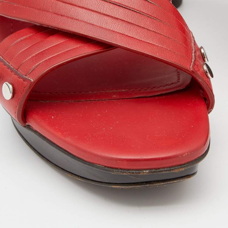 Pre Owned Tod's Red Leather Ankle Strap Platform Sandals Size 39