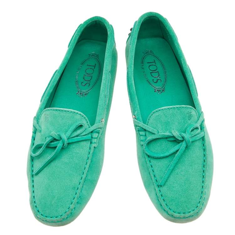 Pre Owned Tod's Green Suede Bow Slip On Loafers Size 38