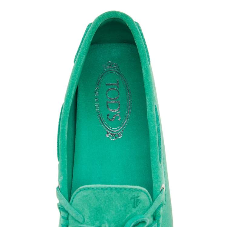 Pre Owned Tod's Green Suede Bow Slip On Loafers Size 38