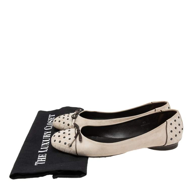 Pre Owned Tod's Grey Suede Dew Ballet Flats Size 40