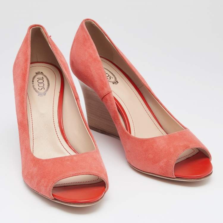 Pre Owned Tod's Coral Suede Peep Toe Wedge Pumps Size 40.5