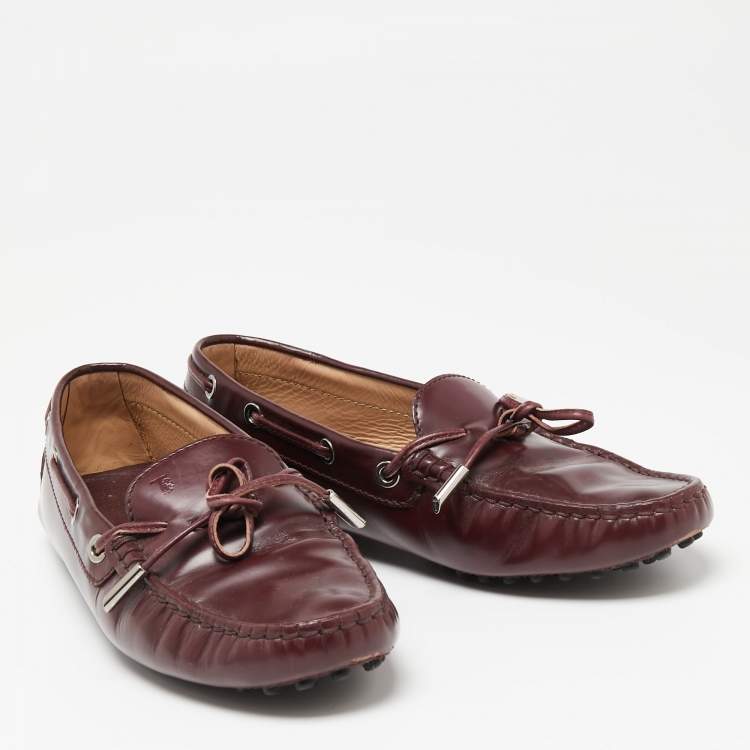 Pre Owned Tod's Burgundy Leather Bow Slip-On Loafers Size 37.5
