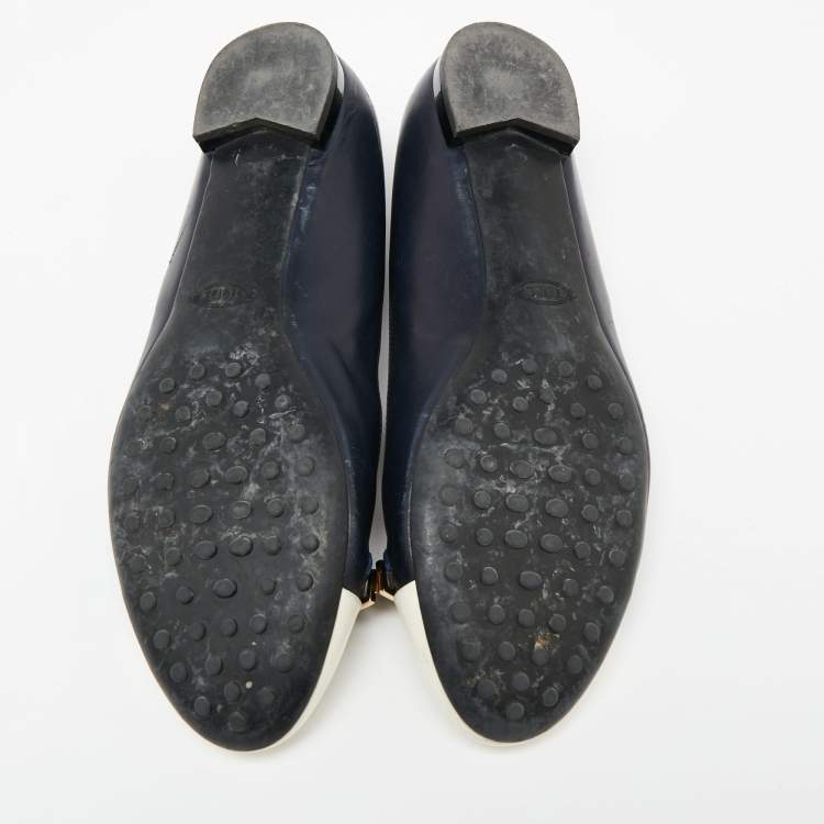 Pre Owned Tod's  Navy Blue/Cream Patent And Leather Ballet Flats Size 39