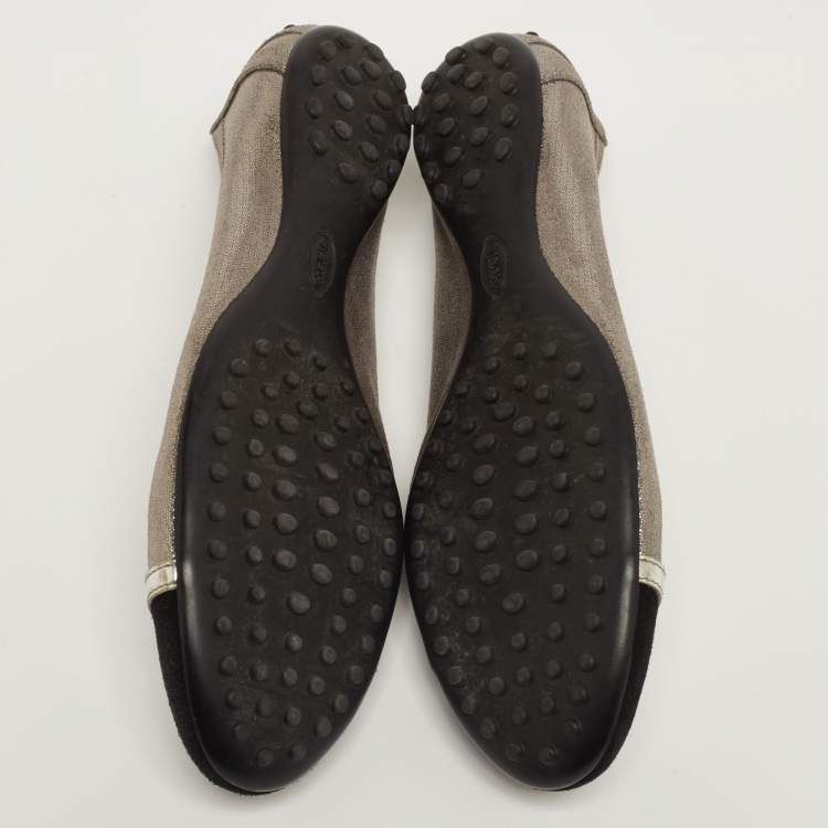 Pre Owned Tod's Silver/Black Nubuck Leather And Suede Cap Toe Ballet Flats Size 38.5
