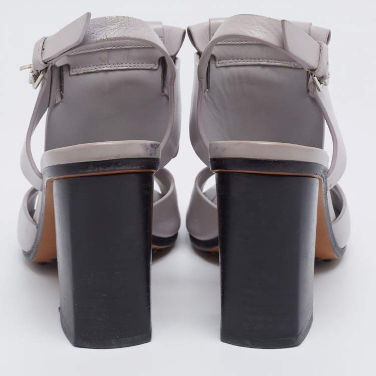 Pre Owned Tod's Grey Leather Fringe Detail Ankle Strap Sandals Size 37