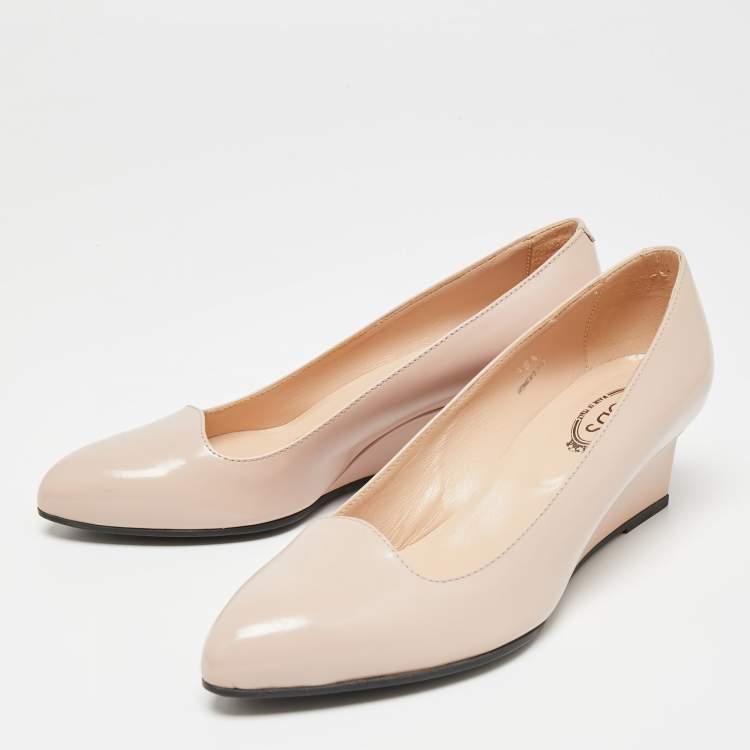 Pre Owned Tod's Poudre Beige Glossy Leather Wedge Pumps Size 36.5