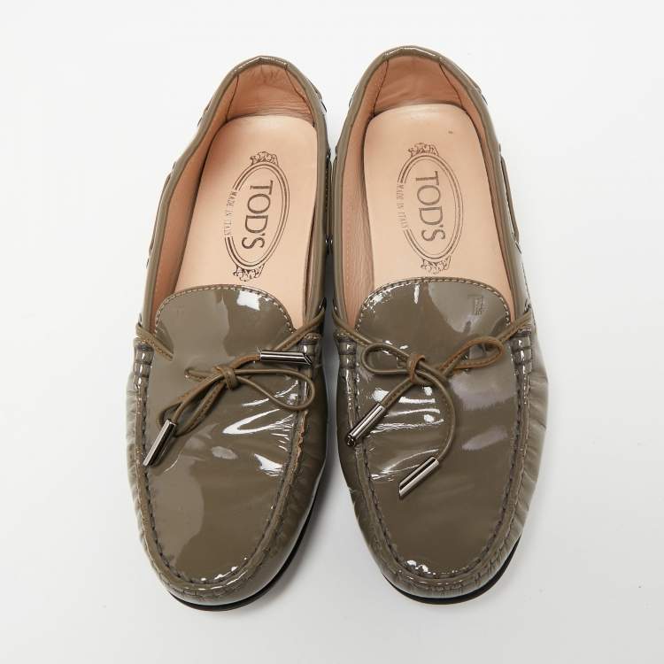 Pre Owned Tod's Grey Patent Leather Penny Loafers Size 37