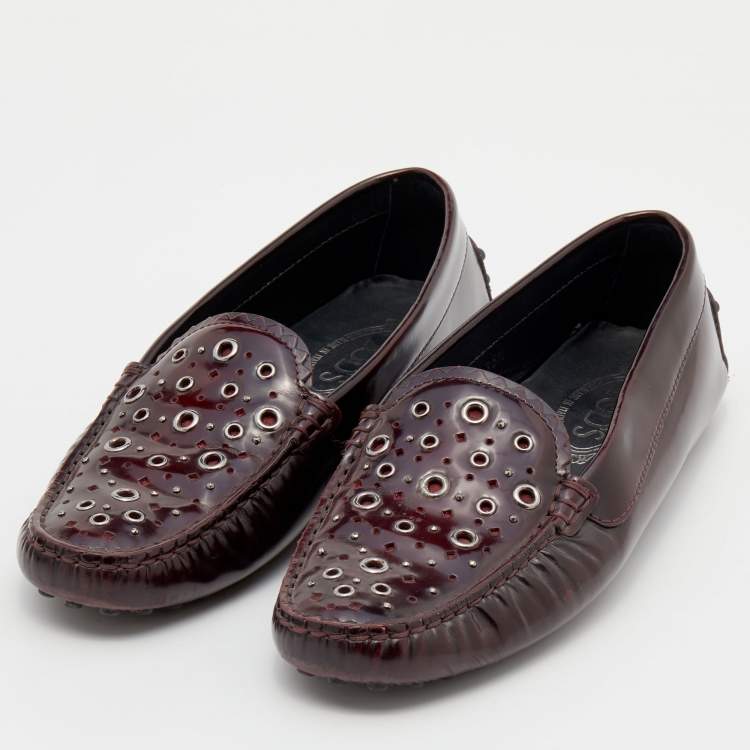 Pre Owned Tod's Burgundy Patent Leather Laser Cut Loafers Size 36.5