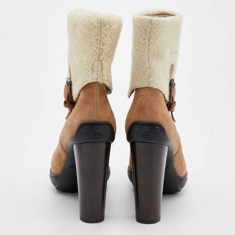 Pre Owned Tod's Beige Suede And Lamb Fur Buckle Platform Ankle Boots Size 38