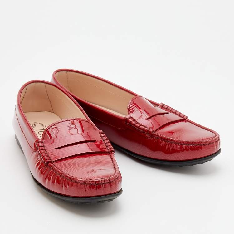 Pre Owned Tod's Red Patent Leather Penny Loafers Size 38