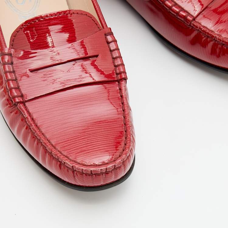 Pre Owned Tod's Red Patent Leather Penny Loafers Size 38