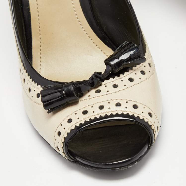 Pre Owned Tod's Black/Beige Brogue Leather and Patent Leather Tassel Peep Toe Pumps Size 37
