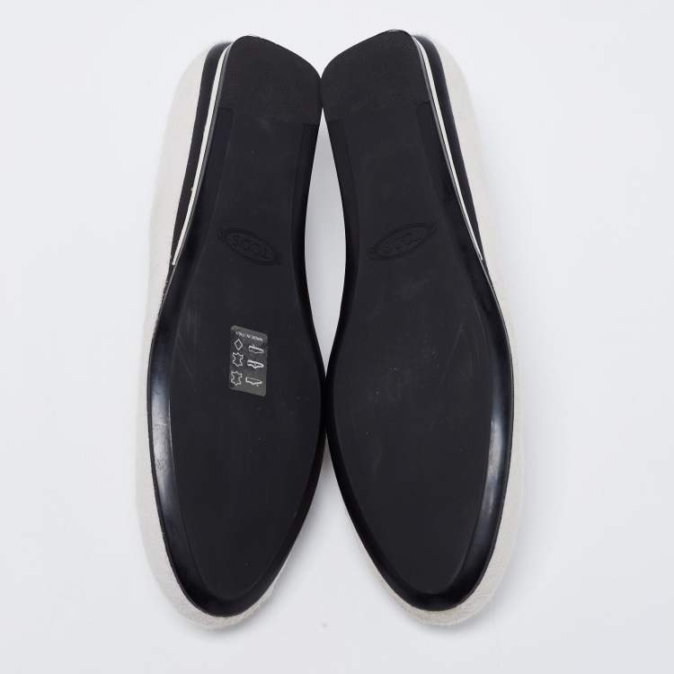 Pre Owned Tod's White Calf Hair Ballet Flats Size 37