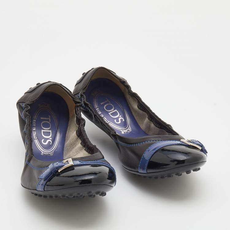 Pre Owned Tod's Dark Brown/Royal Blue Patent Leather and Leather Scrunch Ballet Flats Size 38.5