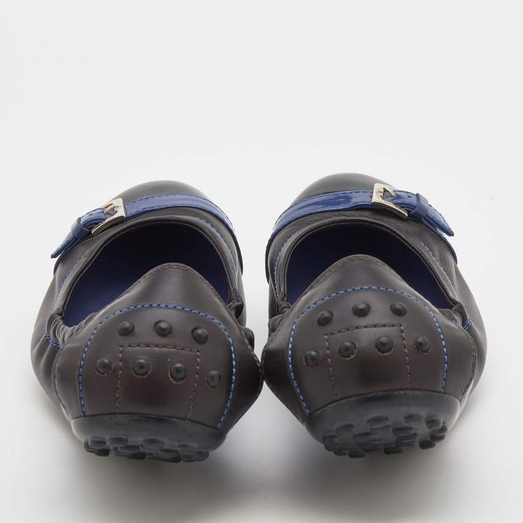 Pre Owned Tod's Dark Brown/Royal Blue Patent Leather and Leather Scrunch Ballet Flats Size 38.5