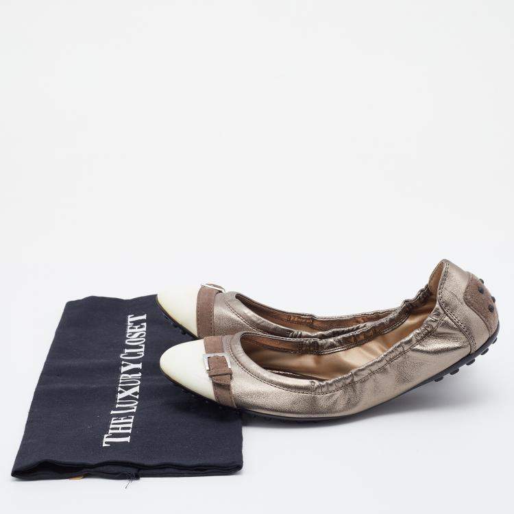 Pre Owned Tod's Metallic Beige/Cream Leather and Patent Leather Scrunch Ballet Flats Size 38.5
