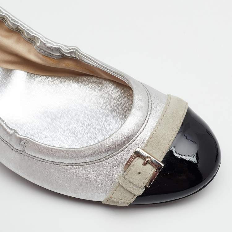 Pre Owned Tod's Silver/Black Leather and Patent Leather Scrunch Ballet Flats Size 38.5