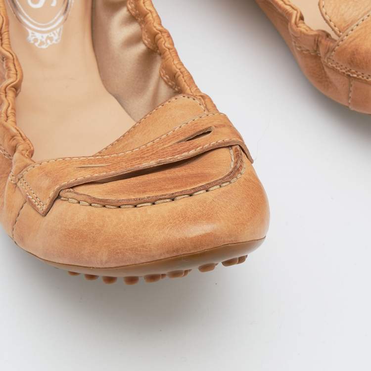 Pre Owned Tod's Brown Leather Scrunch Ballet Flats Size 38.5