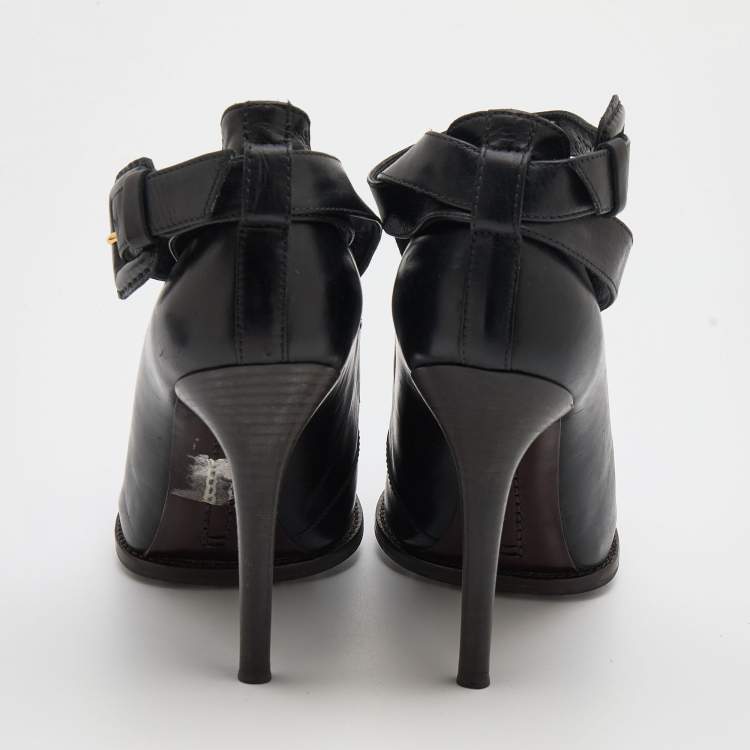 Pre Owned Tod's Black Leather Cross Strap Pumps Size 37.5