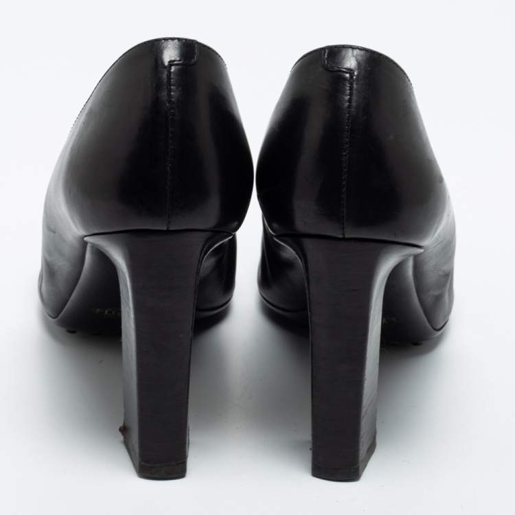 Pre Owned Tod's Black Leather Block Heel Square Toe Pumps Size 39