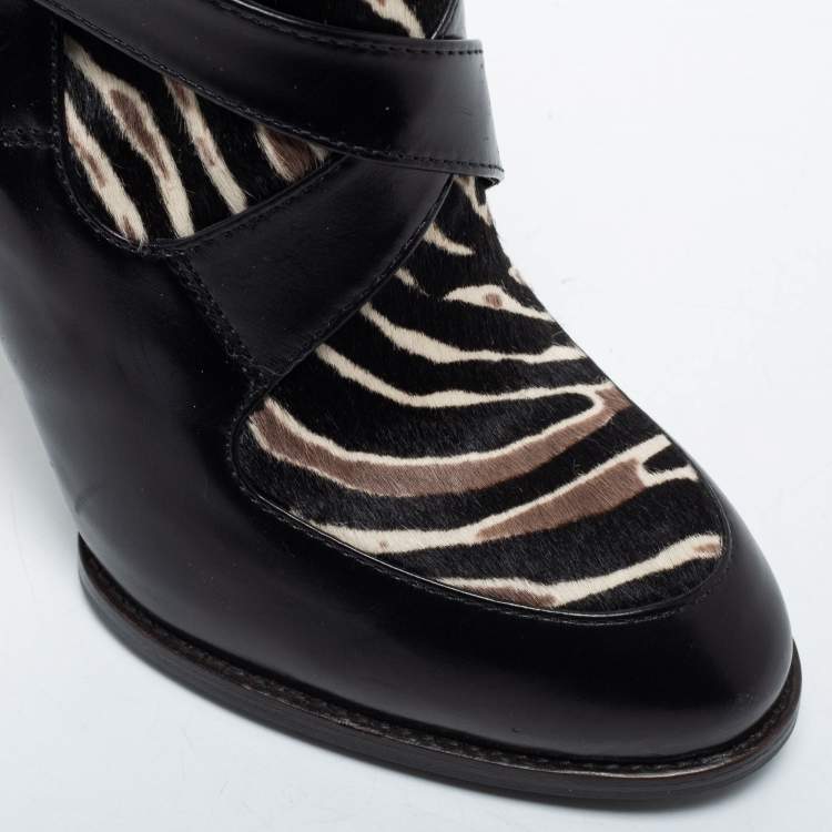 مملوكة مسبقًا Tod's Black Calf Hair and Leather Ankle Boots Size 37