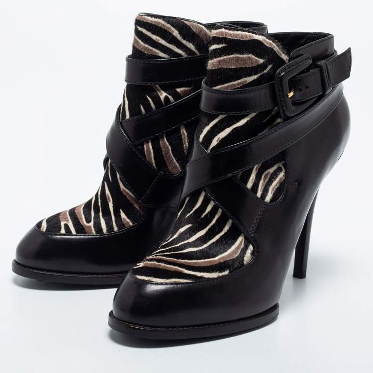 مملوكة مسبقًا Tod's Black Calf Hair and Leather Ankle Boots Size 37