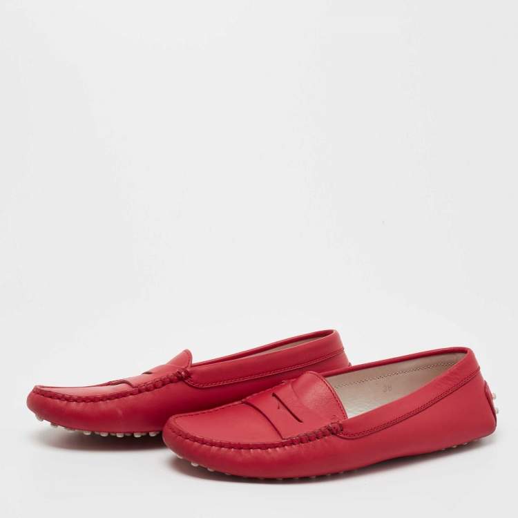 مملوكة مسبقًا Tod's Pink Leather Penny Slip On Loafers Size 38