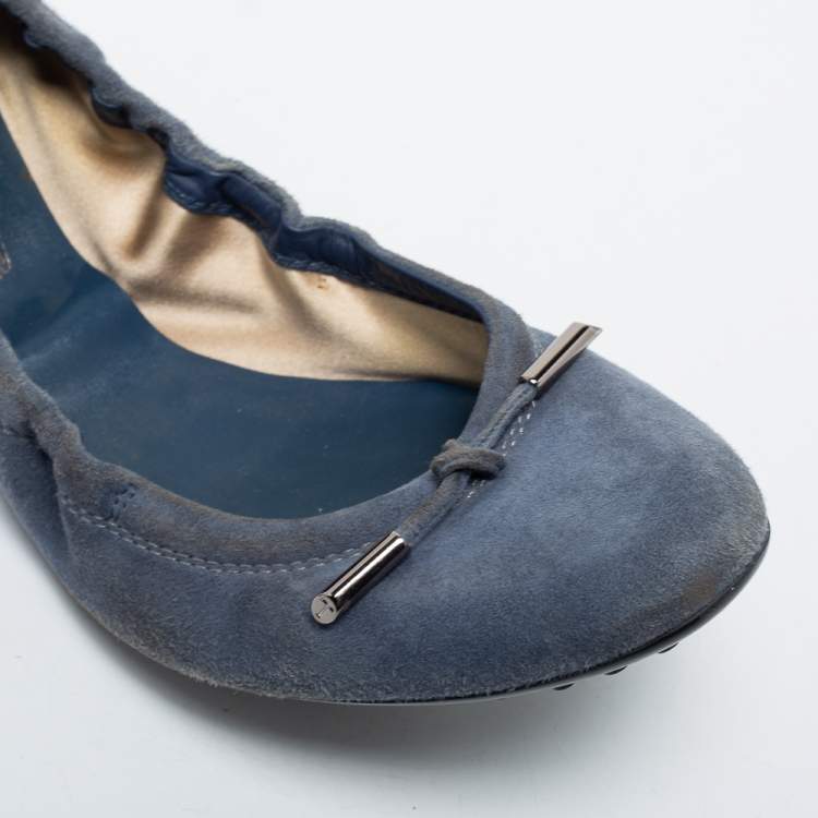 Pre Owned Tod's Blue Suede Bow Scrunch Ballet Flats Size 39