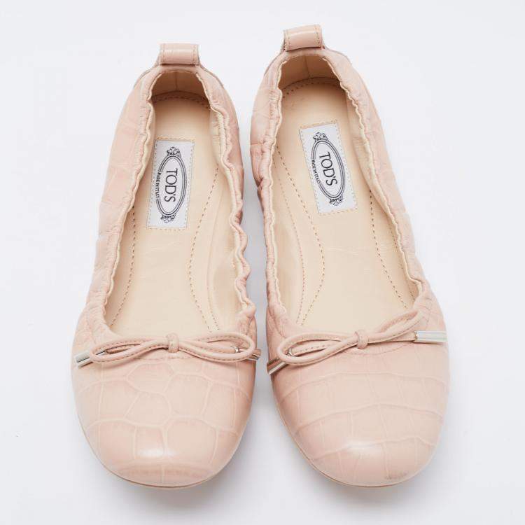 Pre Owned Tod's Pink Croc Embossed Leather Bow Srunch Ballet Flats Size 37