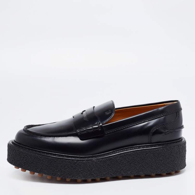 Pre Owned Tod's Black Leather Slip On Loafers  Size 37
