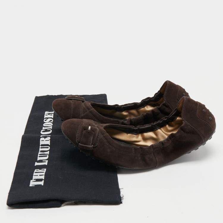 Pre Owned Tod's Dark Brown Suede Scrunch Ballet Flats Size 38.5