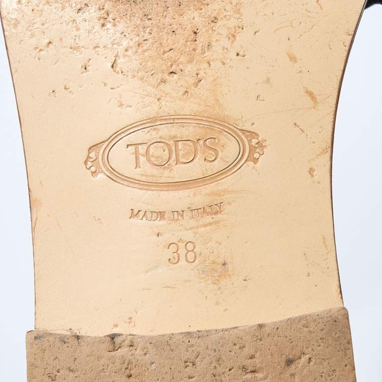 Pre Owned Tod's Black Leather Flat Slides Size 38