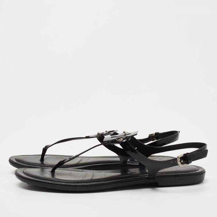 特別セール【TODS PATENT LEATHER TONG TASSEL FLAT SANDAL】 Tod's Black Patent Leather Flat Thong Sandals Size 41 Tod's