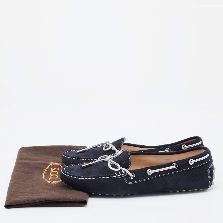 Pre Owned Tod's Black/Silver Suede Bow Slip On Loafers Size 39