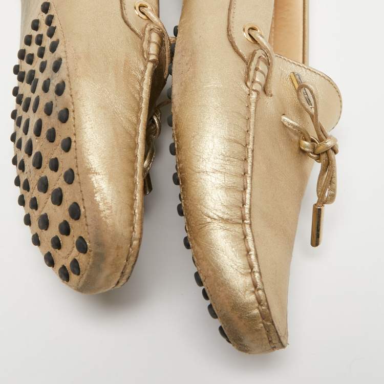 Pre Owned Tod's Gold Leather Slip On Loafers Size 41