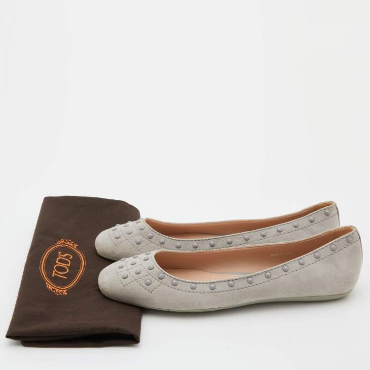 Pre Owned Tod's Grey Suede Ballet Flats Size 36