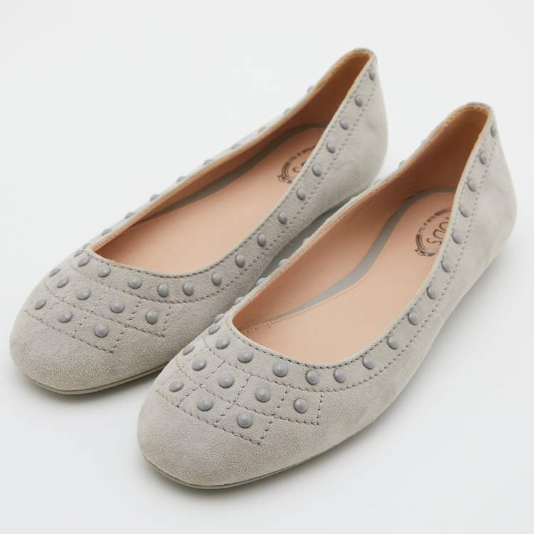 Pre Owned Tod's Grey Suede Ballet Flats Size 36