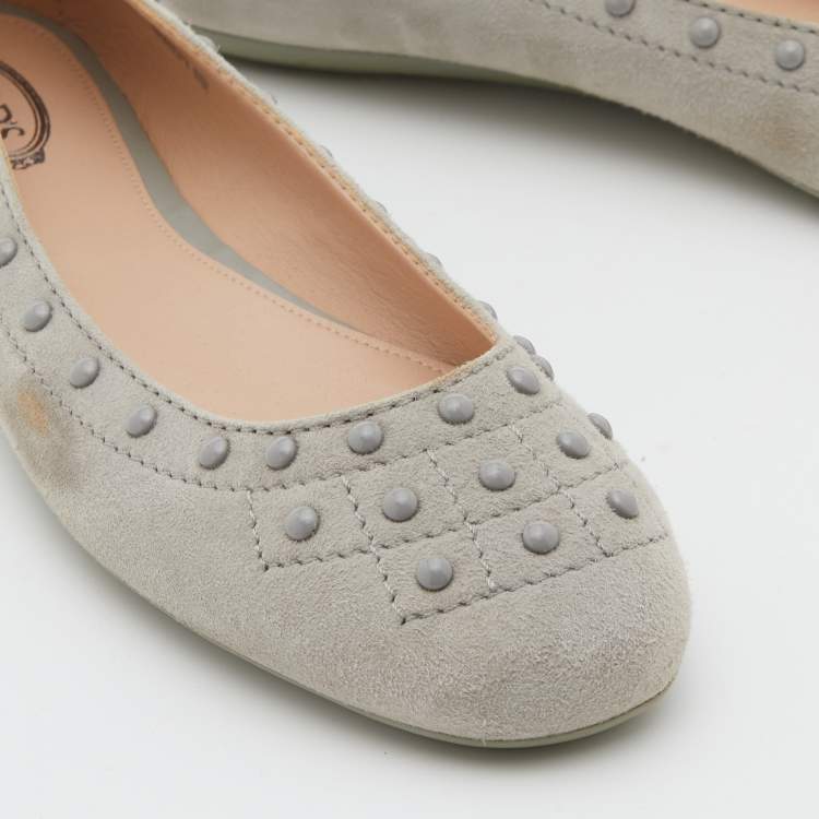 Pre Owned Tod's Grey Suede Ballet Flats Size 36