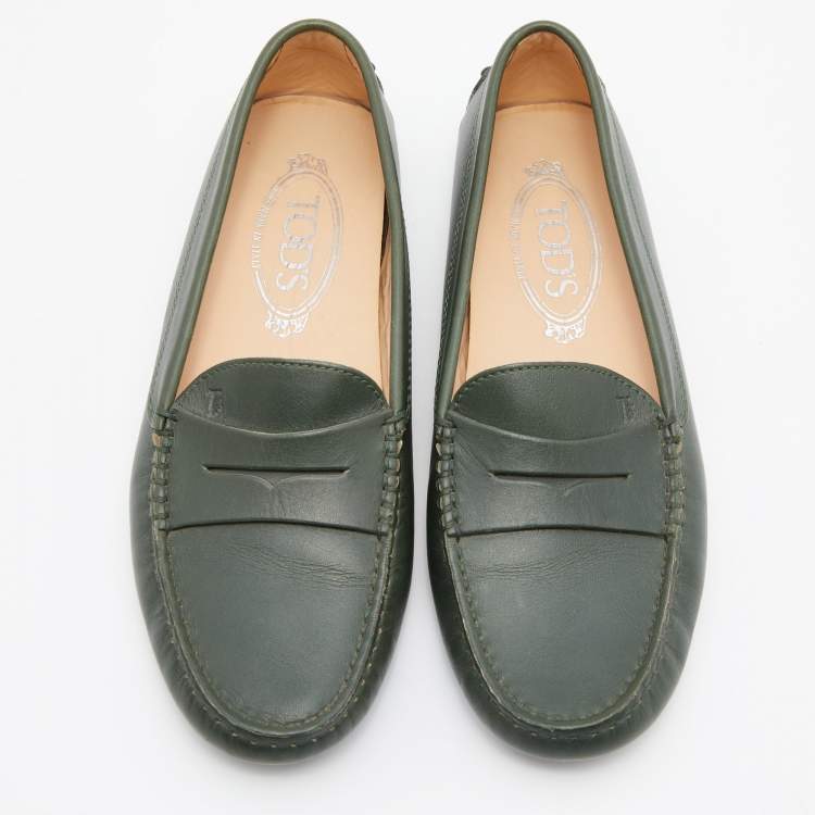 Pre Owned Tod's Dark Green Leather Gommino Slip On Loafers Size 36.5